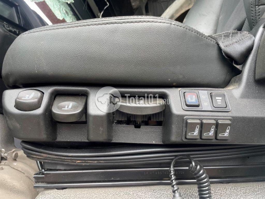 Фото Sitrak C7H 76