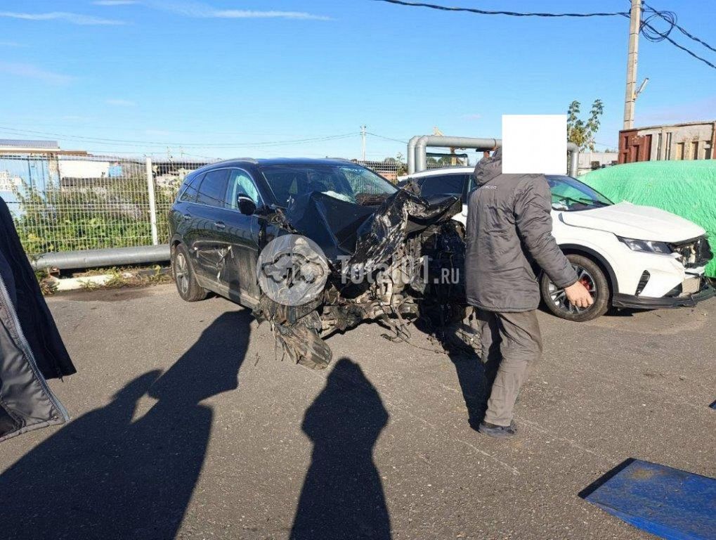 Фото KIA Sorento 10