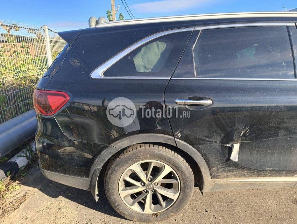 Фото KIA Sorento 46