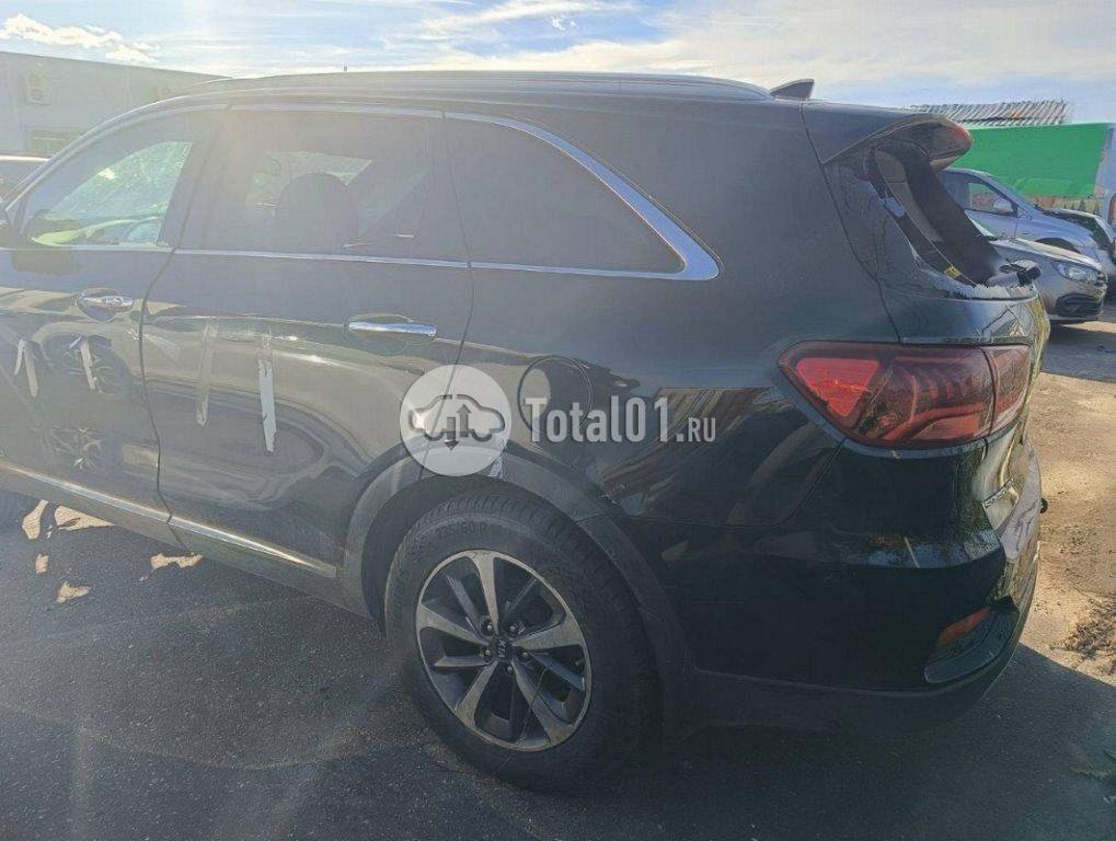 Фото KIA Sorento 60