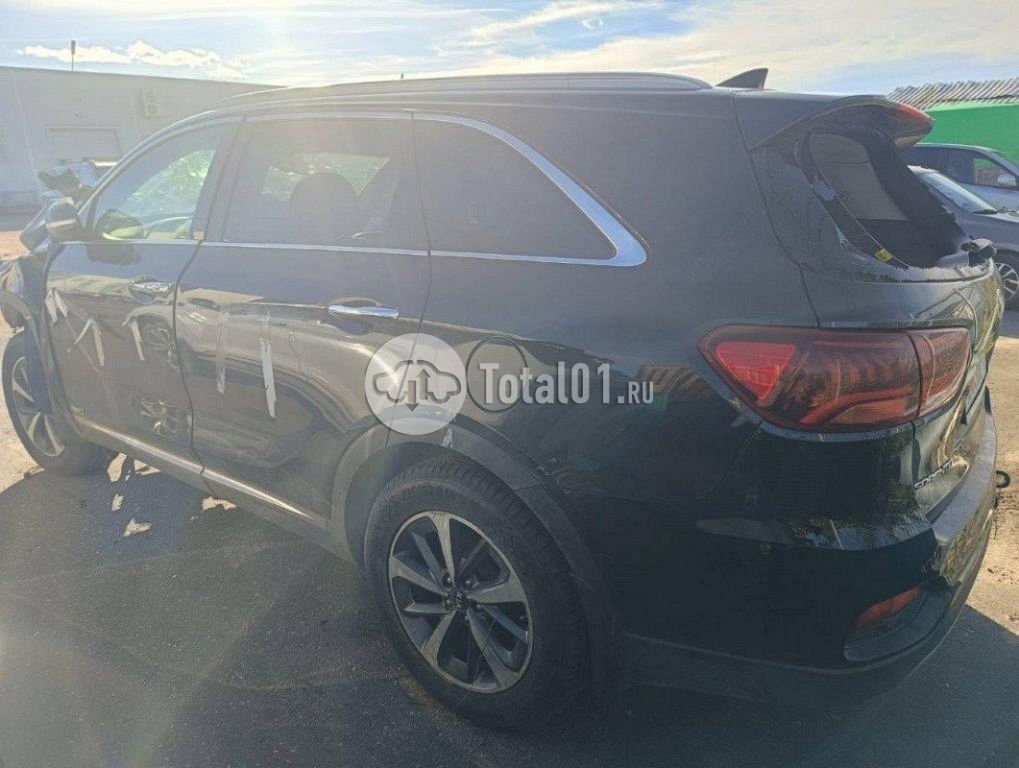 Фото KIA Sorento 62