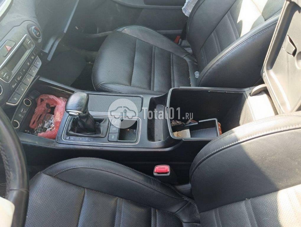 Фото KIA Sorento 104