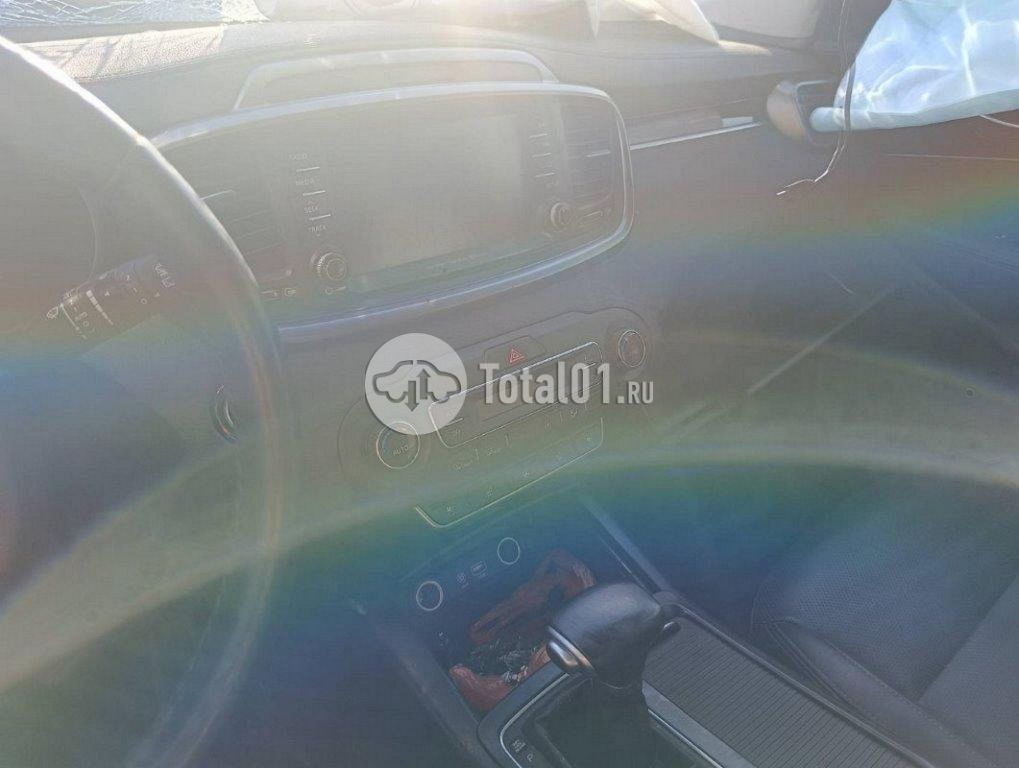 Фото KIA Sorento 106