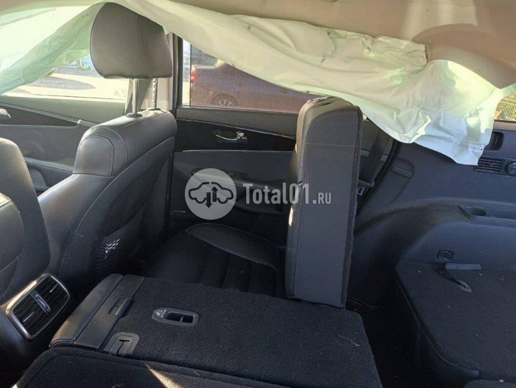Фото KIA Sorento 112