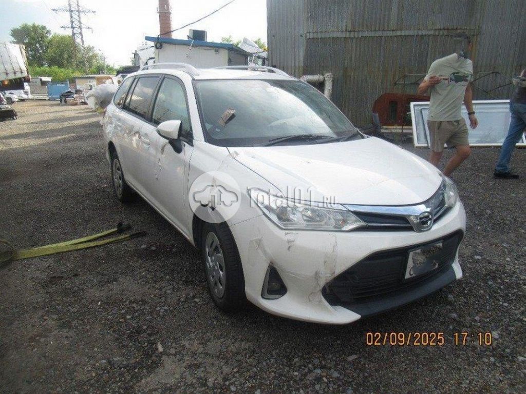 Фото Toyota Corolla Fielder 2