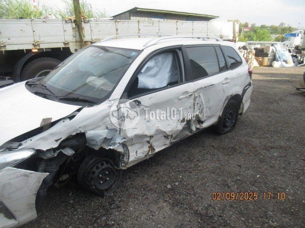 Фото Toyota Corolla Fielder 20