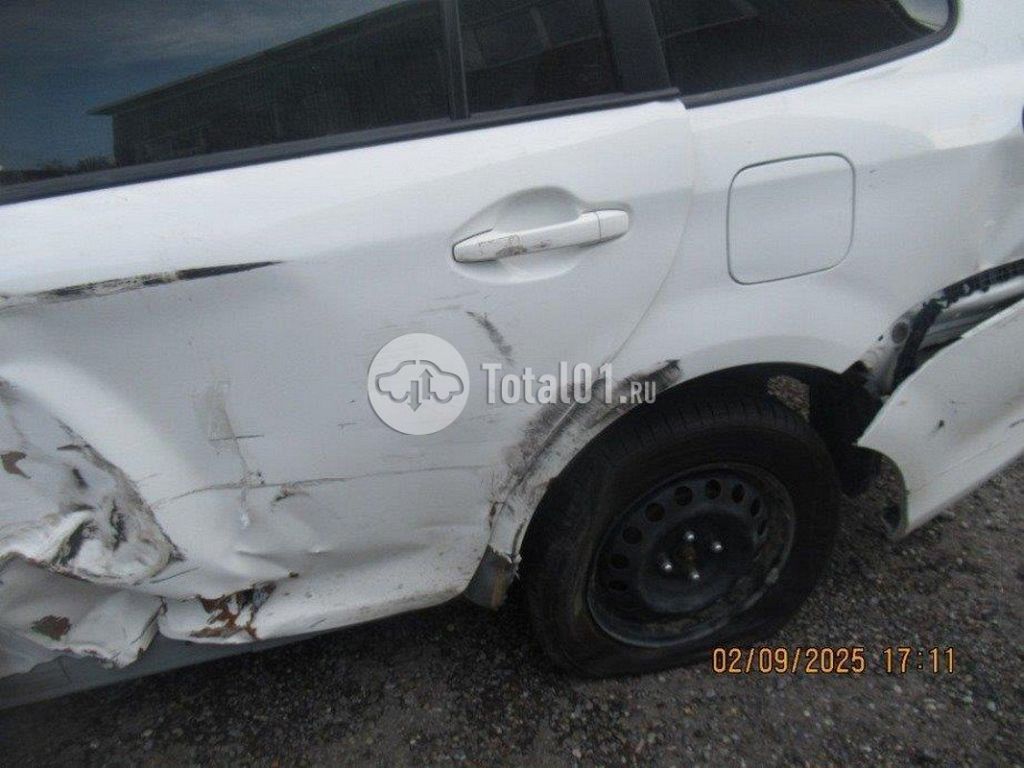 Фото Toyota Corolla Fielder 108