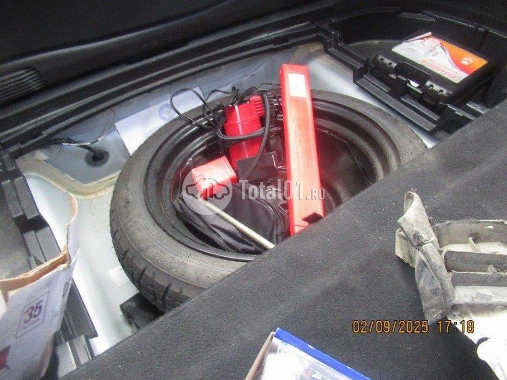 Фото Toyota Corolla Fielder 244