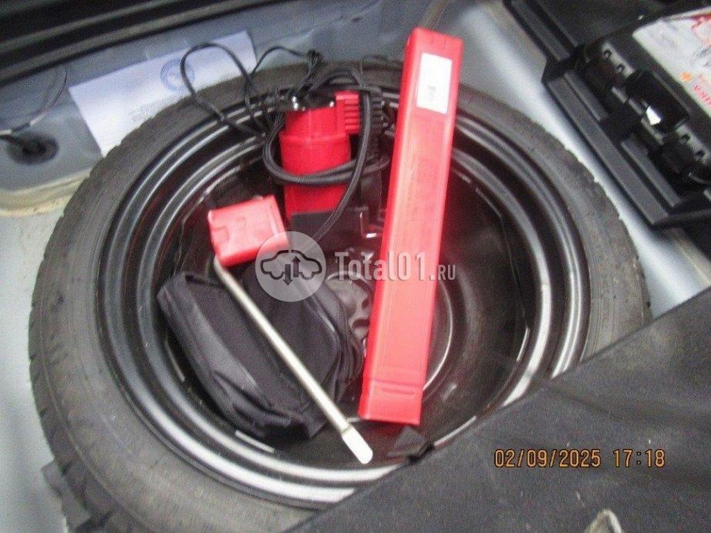 Фото Toyota Corolla Fielder 250