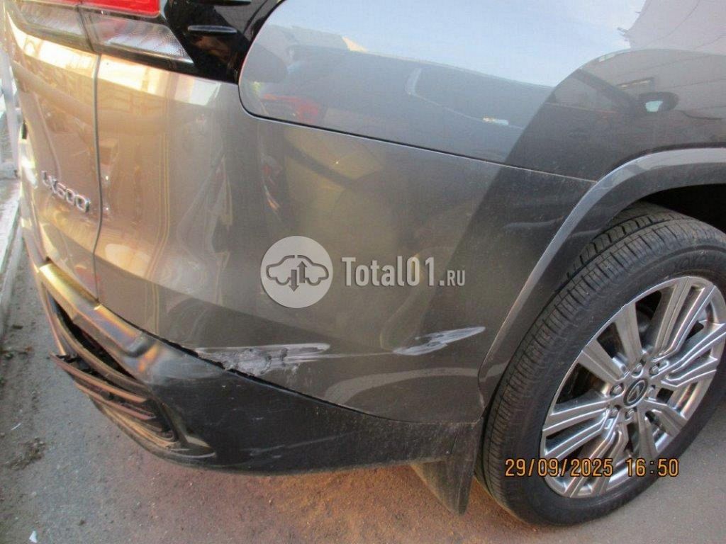 Фото Lexus LX 20