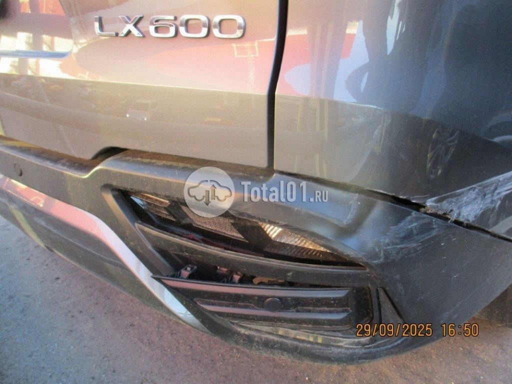 Фото Lexus LX 22