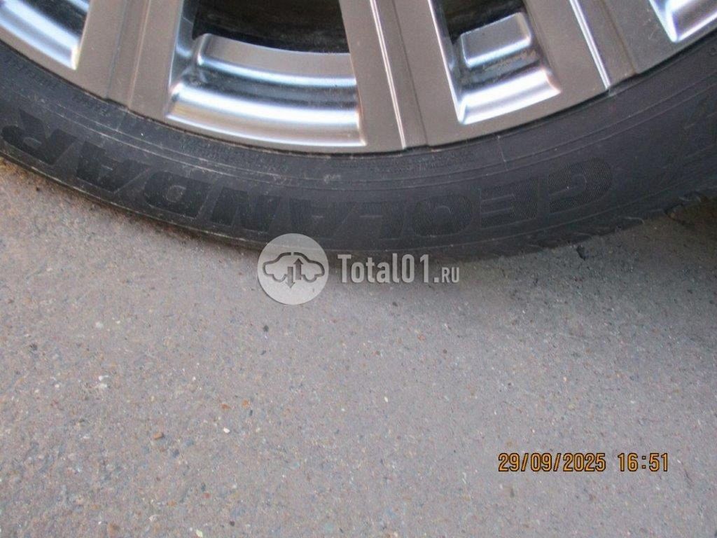 Фото Lexus LX 36