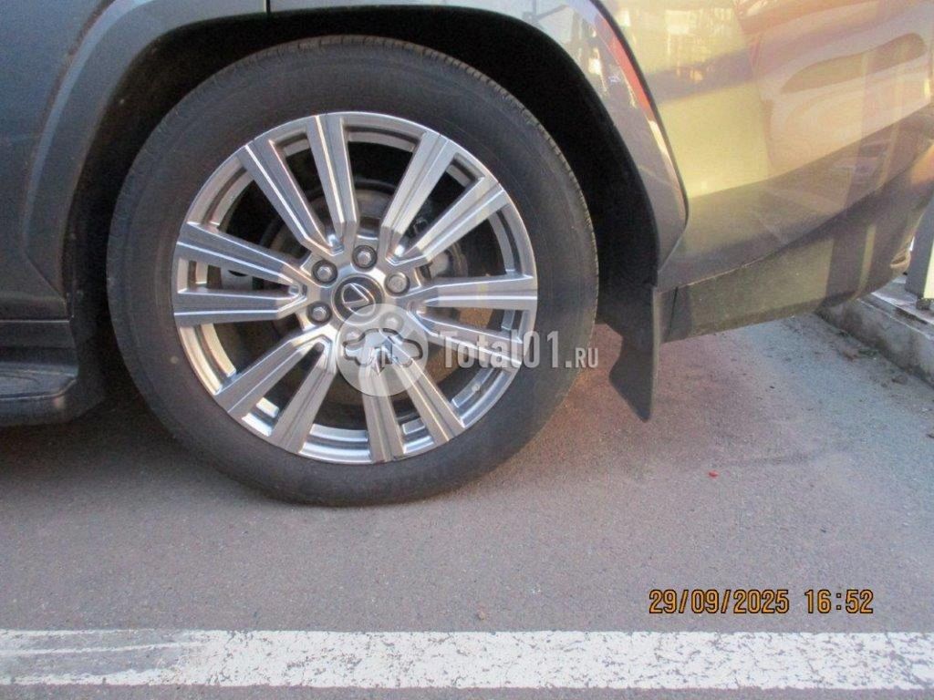 Фото Lexus LX 56
