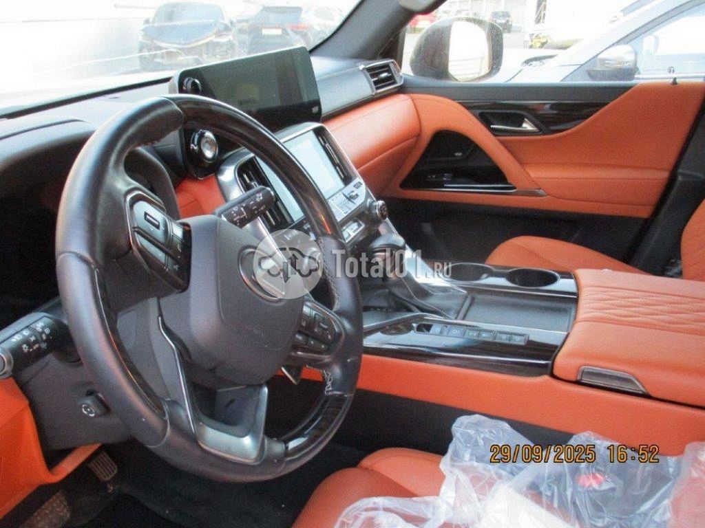 Фото Lexus LX 66