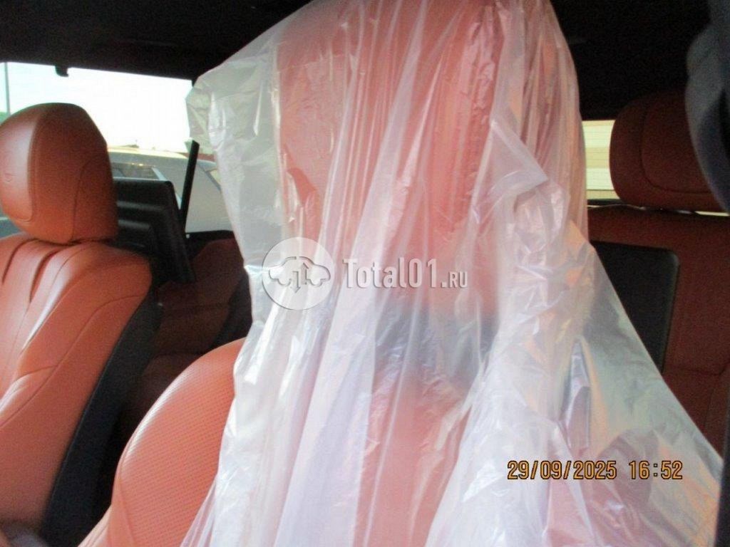 Фото Lexus LX 76