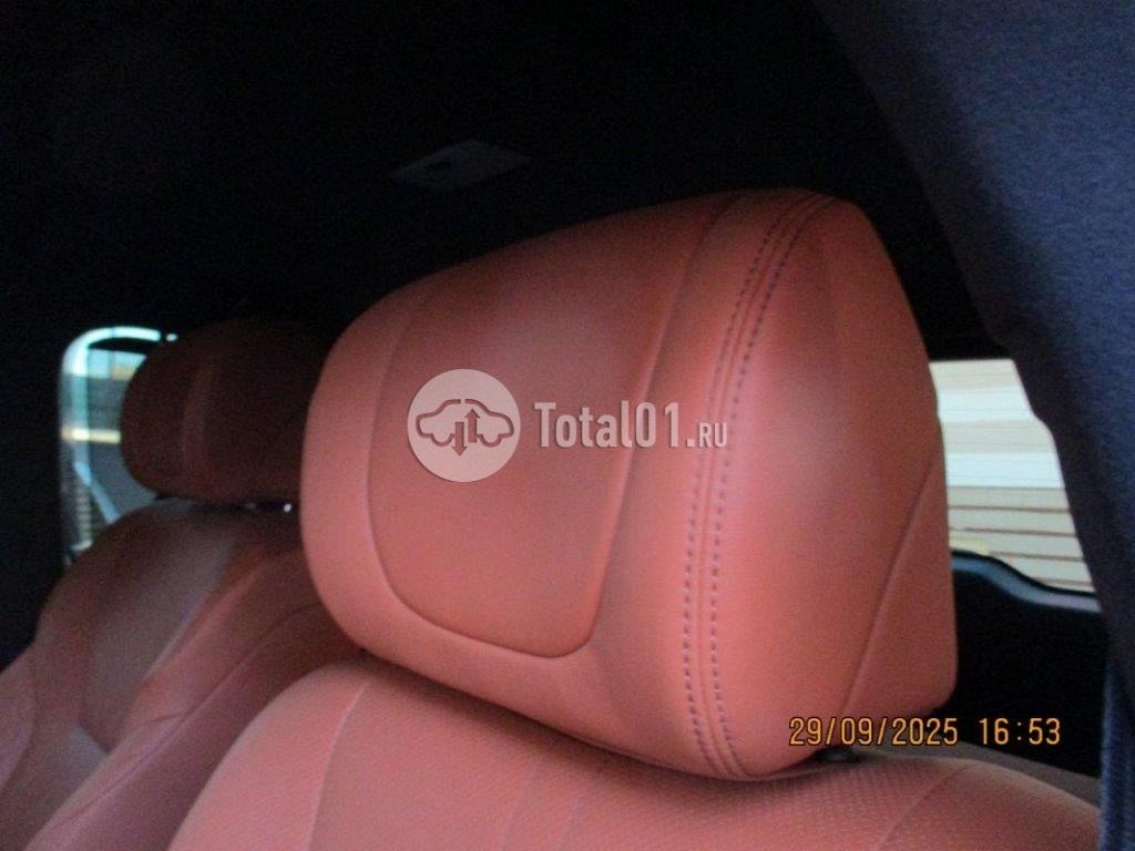 Фото Lexus LX 86