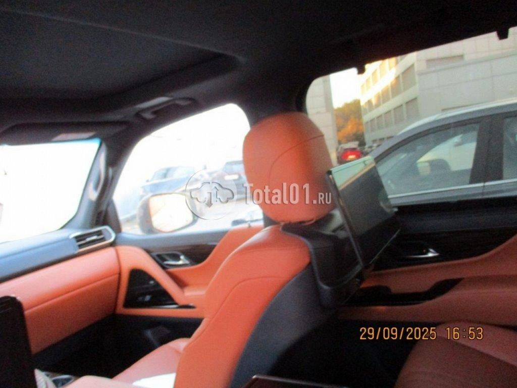 Фото Lexus LX 88