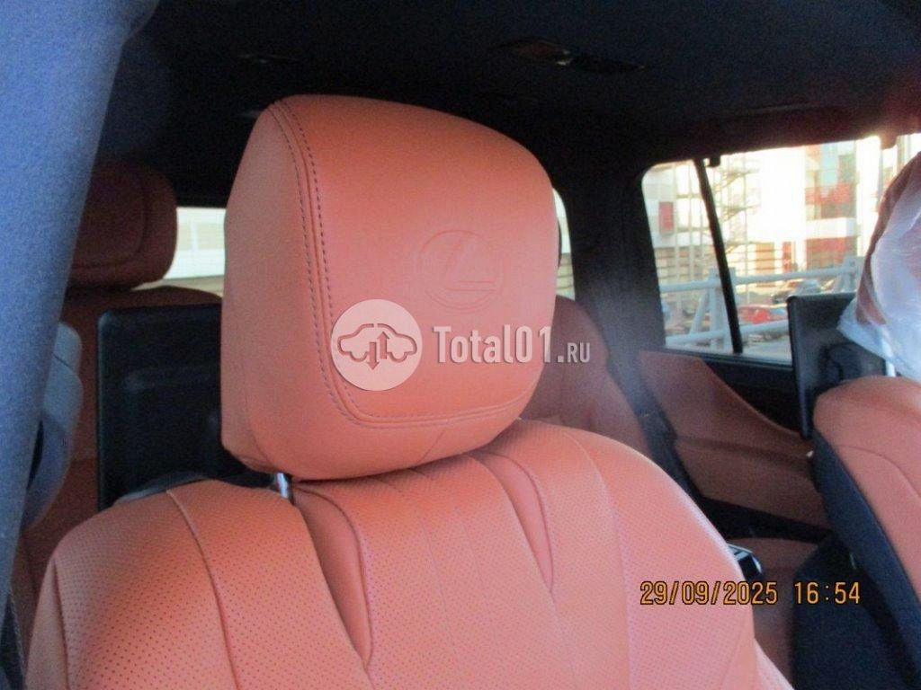 Фото Lexus LX 98