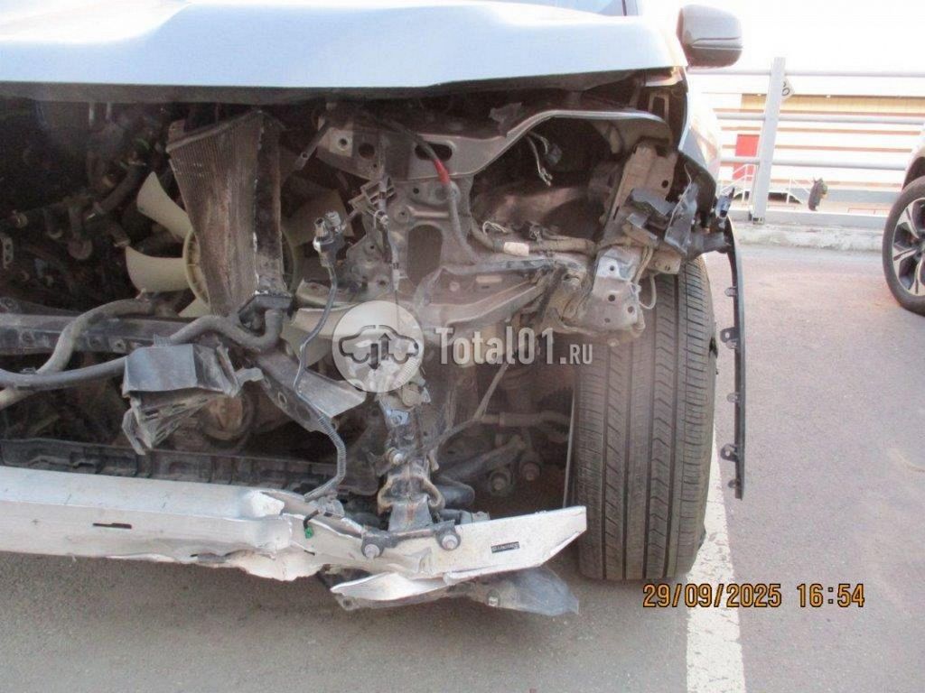 Фото Lexus LX 108