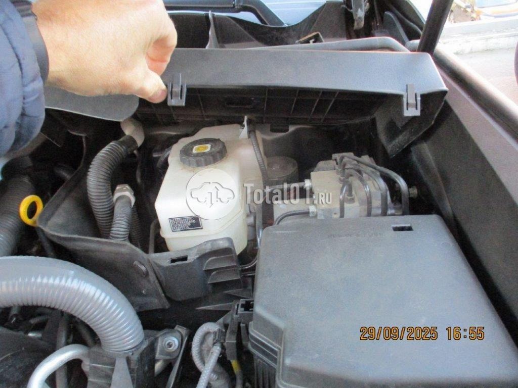 Фото Lexus LX 120