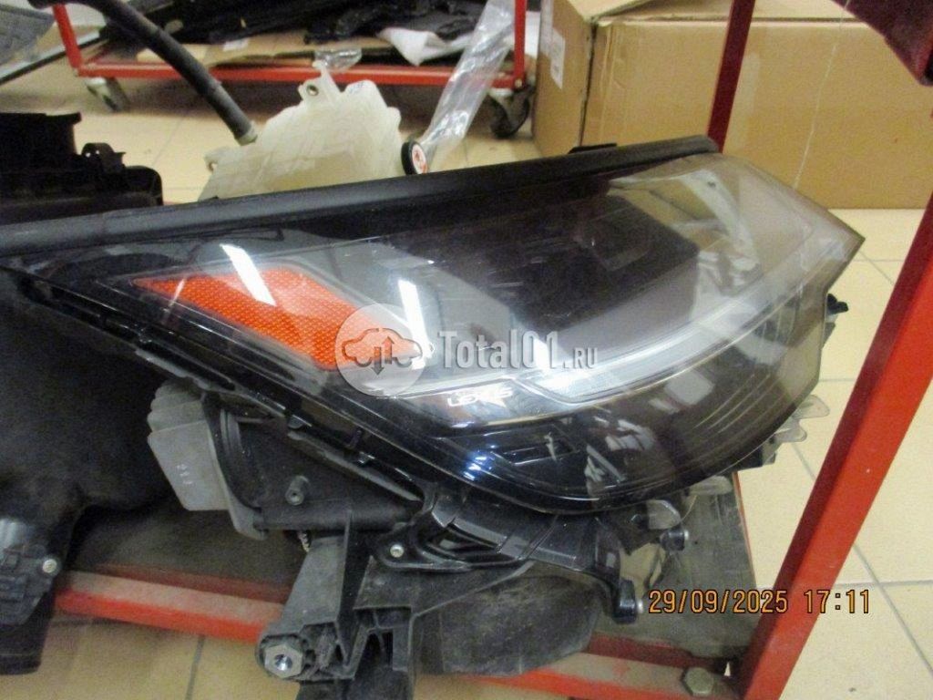 Фото Lexus LX 138