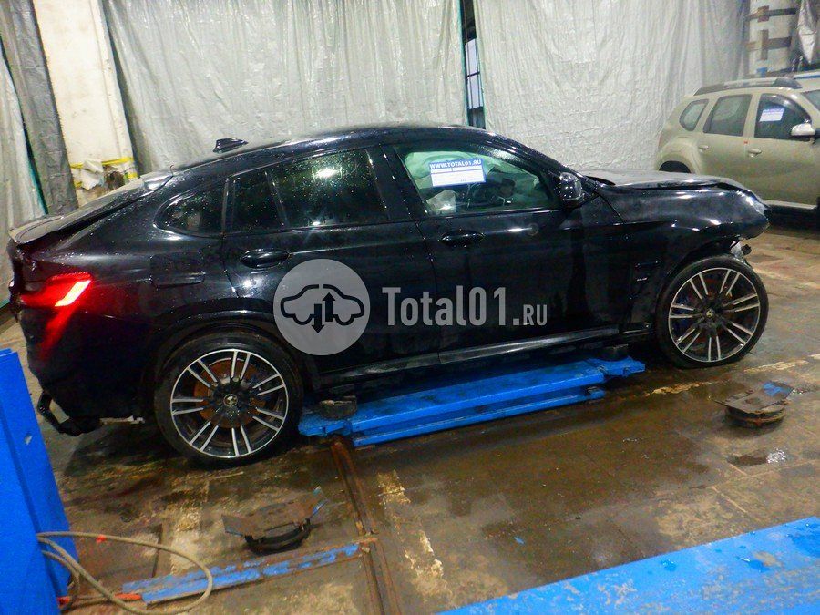Фото BMW X4 10
