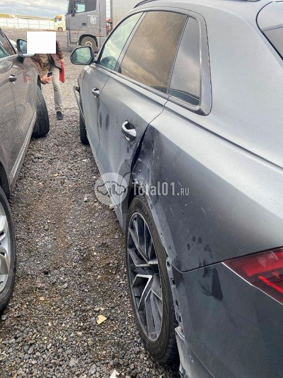 Фото Audi SQ8 20