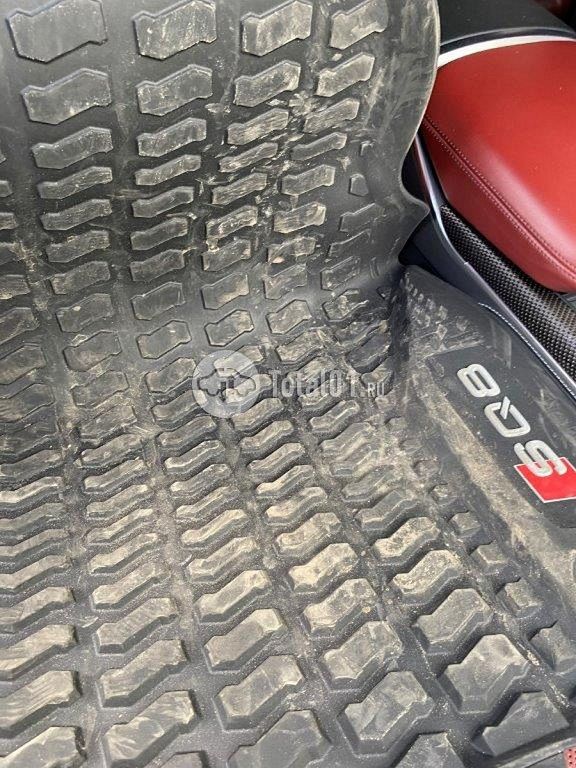 Фото Audi SQ8 28