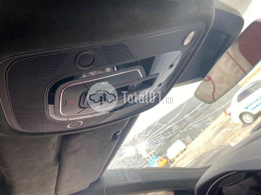 Фото Audi SQ8 38