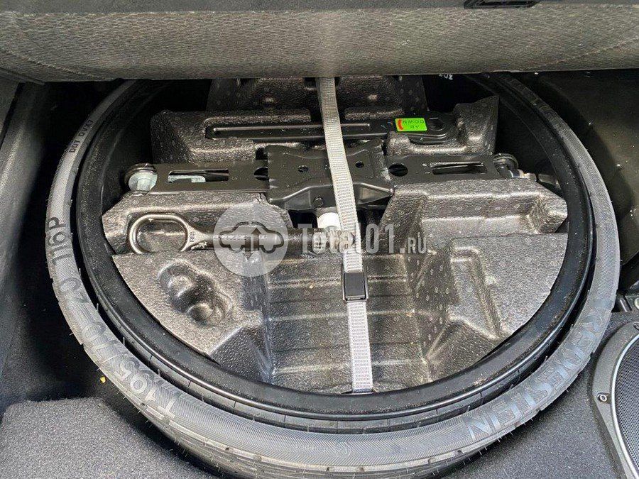 Фото Audi SQ8 60