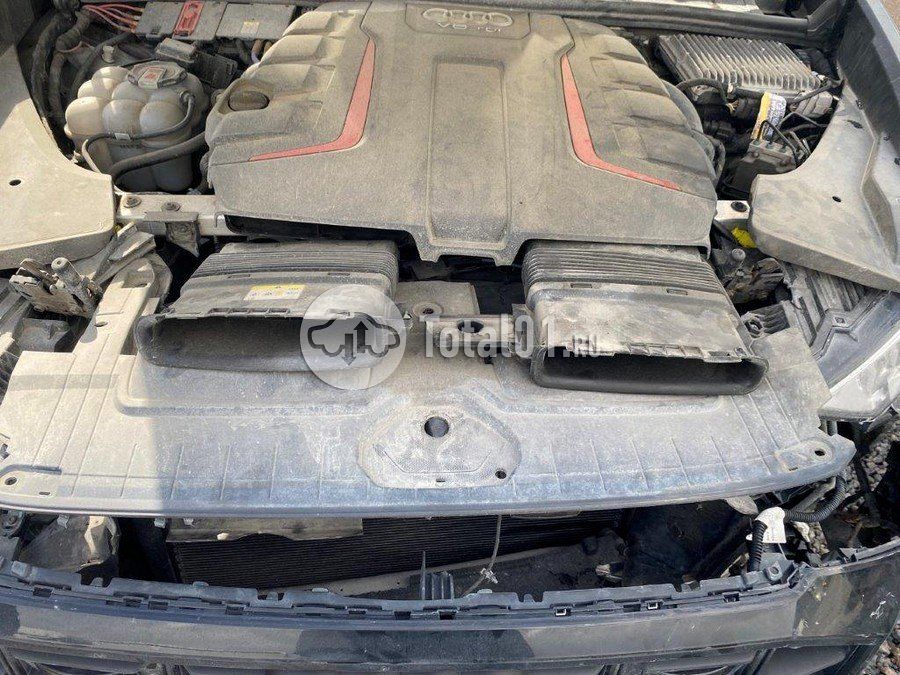 Фото Audi SQ8 76