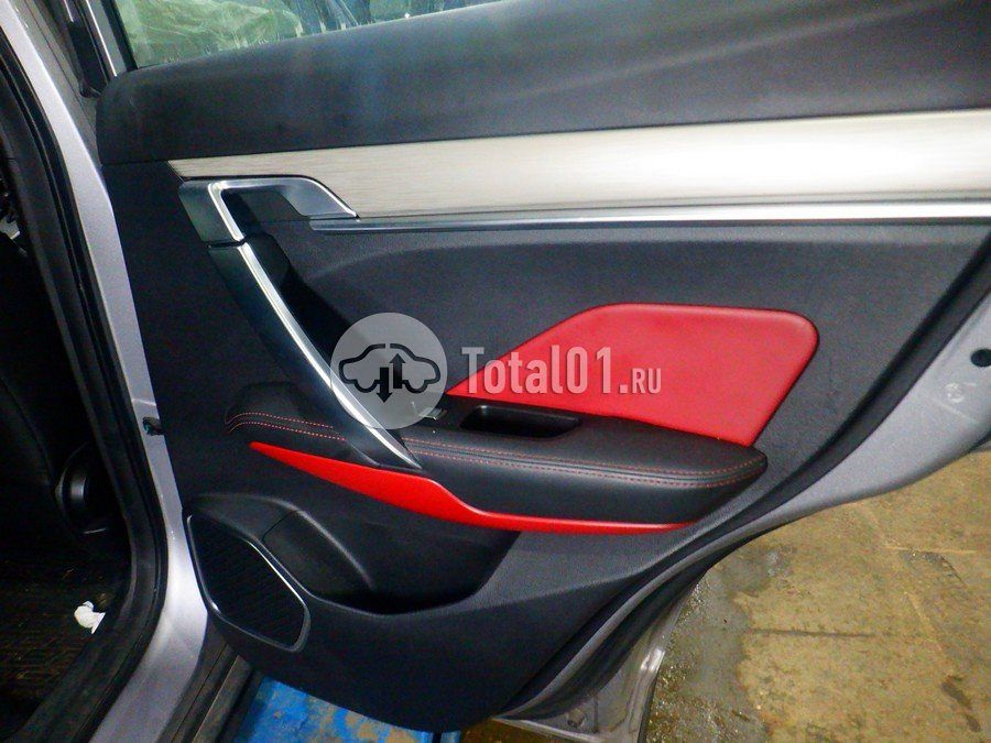 Фото Geely Coolray 46