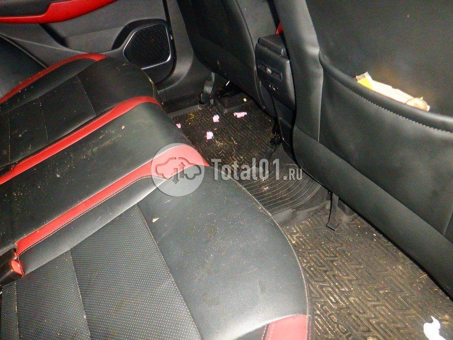 Фото Geely Coolray 52