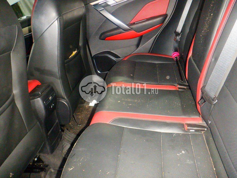 Фото Geely Coolray 66