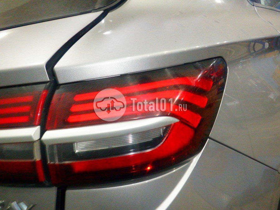 Фото Geely Coolray 110