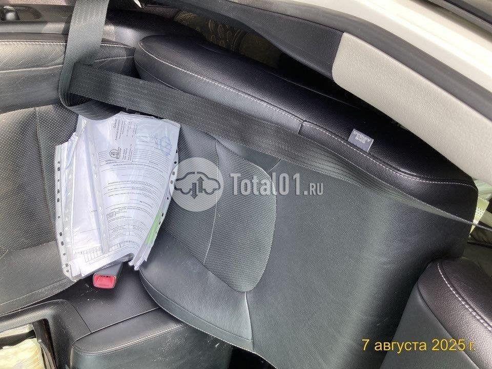 Фото Toyota Land Cruiser 58