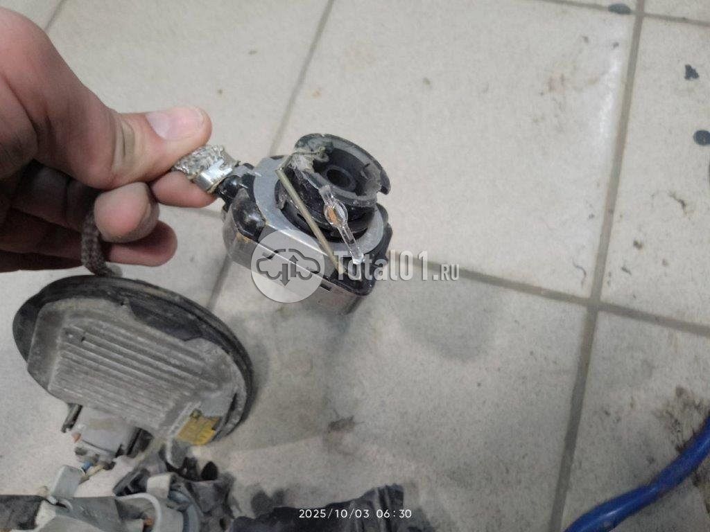 Фото Toyota Land Cruiser 110