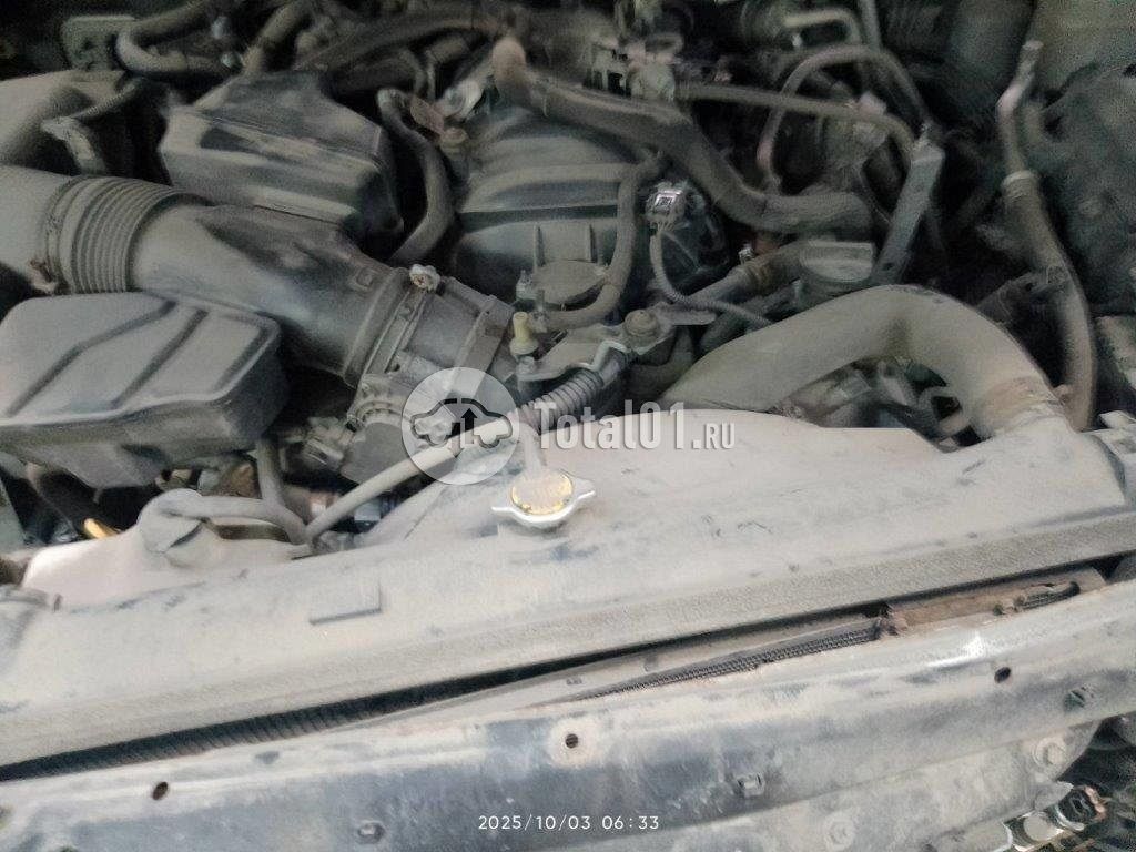 Фото Toyota Land Cruiser 152