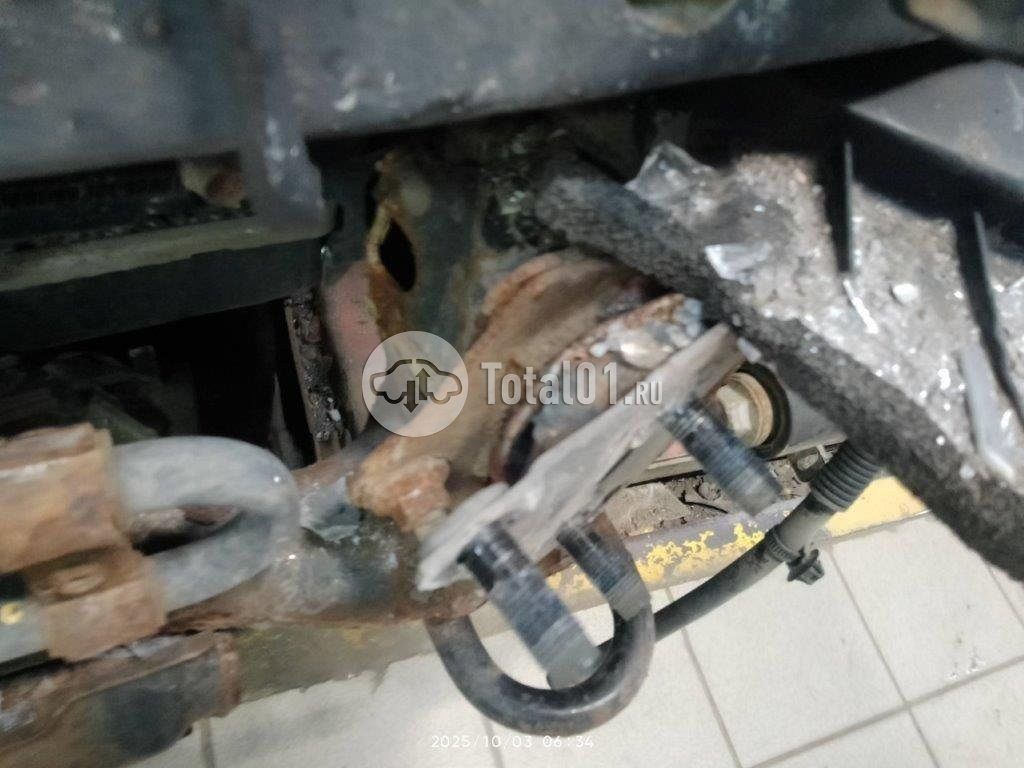 Фото Toyota Land Cruiser 160