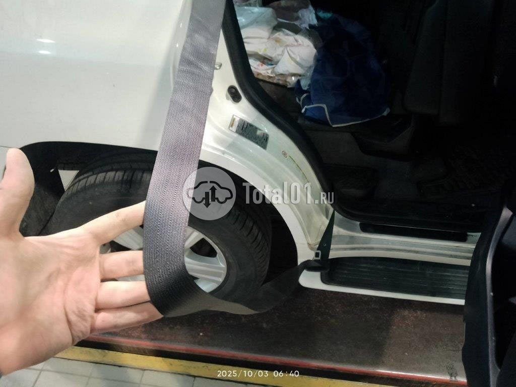 Фото Toyota Land Cruiser 210