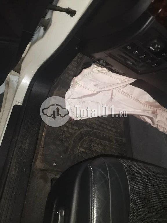 Фото Toyota Land Cruiser 270