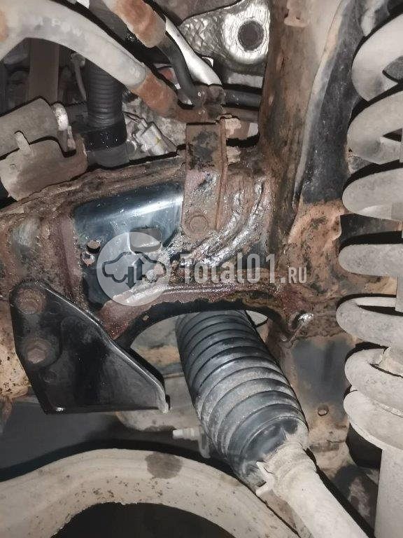 Фото Toyota Land Cruiser 320