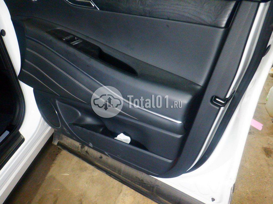 Фото Genesis GV80 20