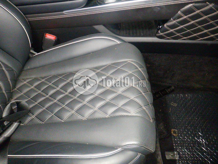 Фото Genesis GV80 26