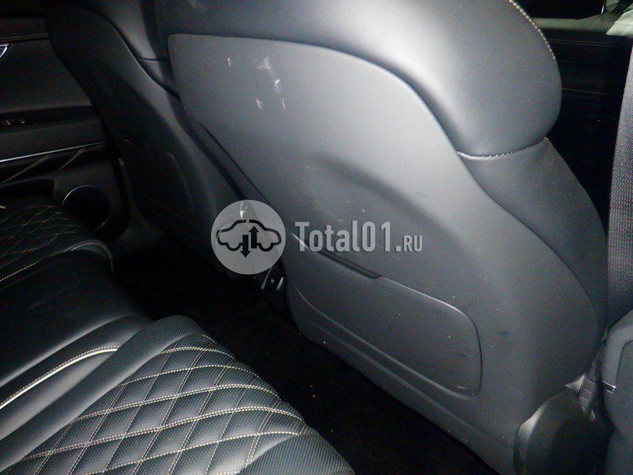 Фото Genesis GV80 46