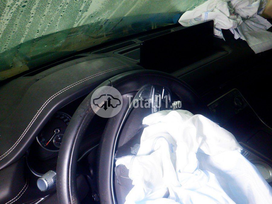 Фото Genesis GV80 94