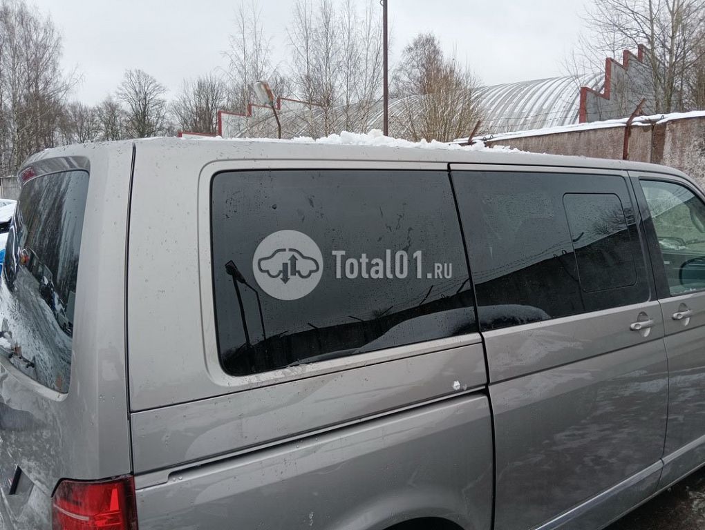 Фото Volkswagen Caravelle 70