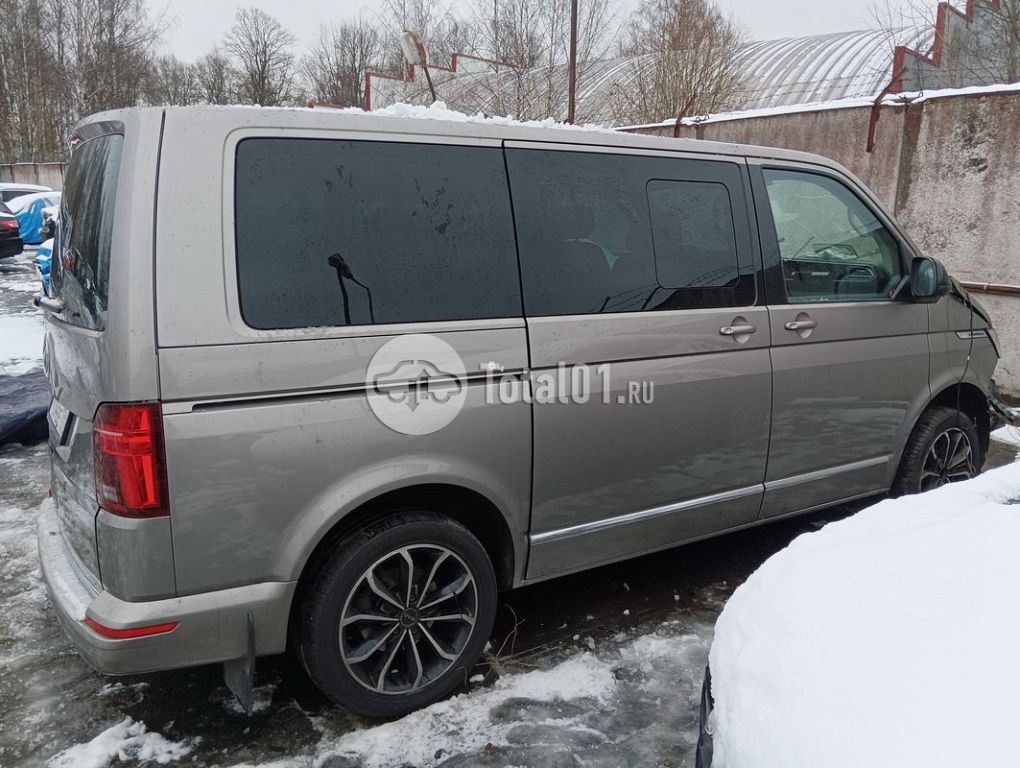 Фото Volkswagen Caravelle 72