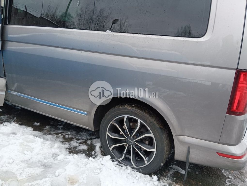 Фото Volkswagen Caravelle 82