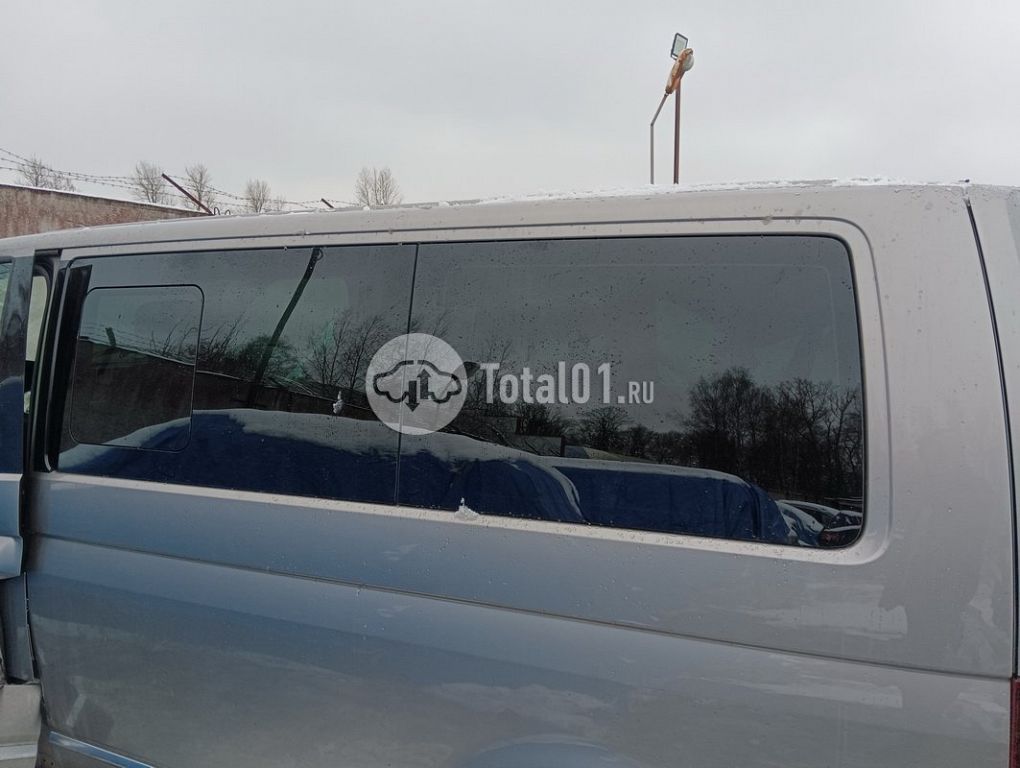 Фото Volkswagen Caravelle 84